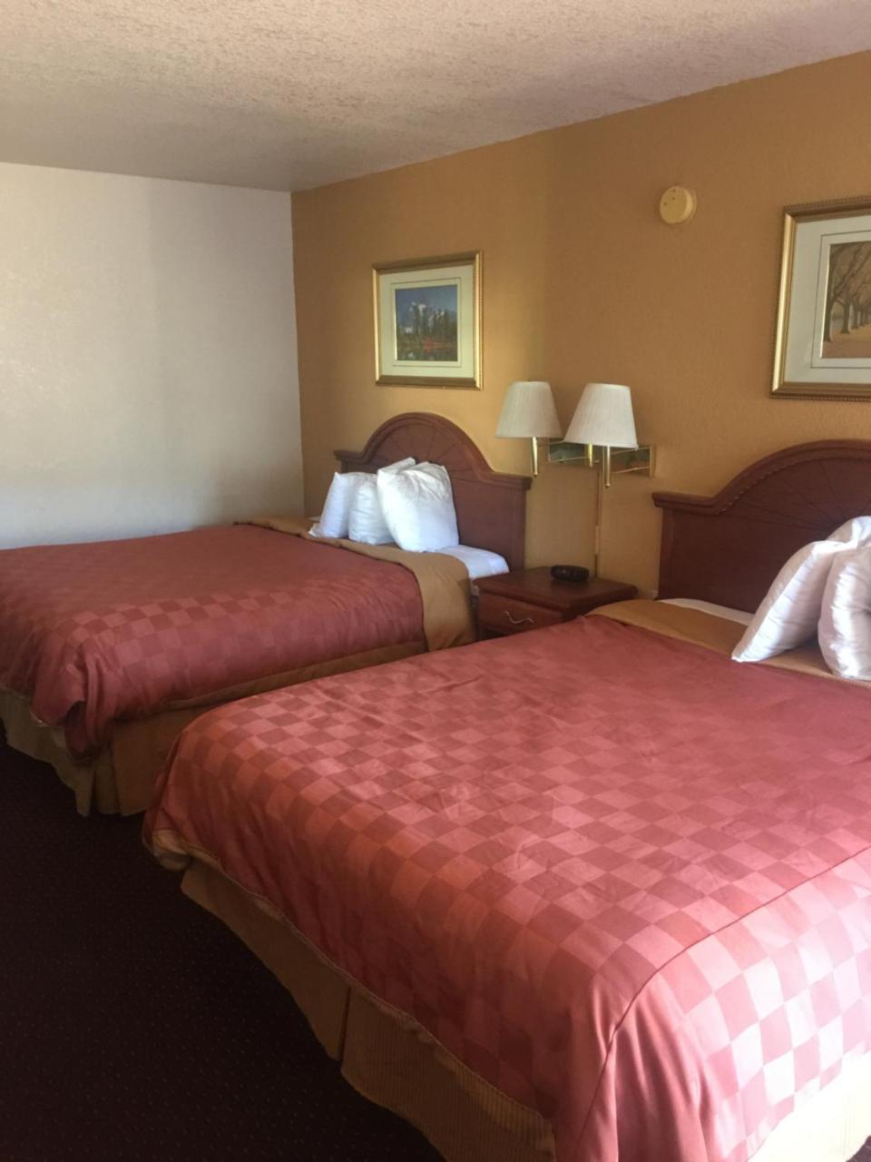 Travel Inn & Suite Springerville Exterior photo
